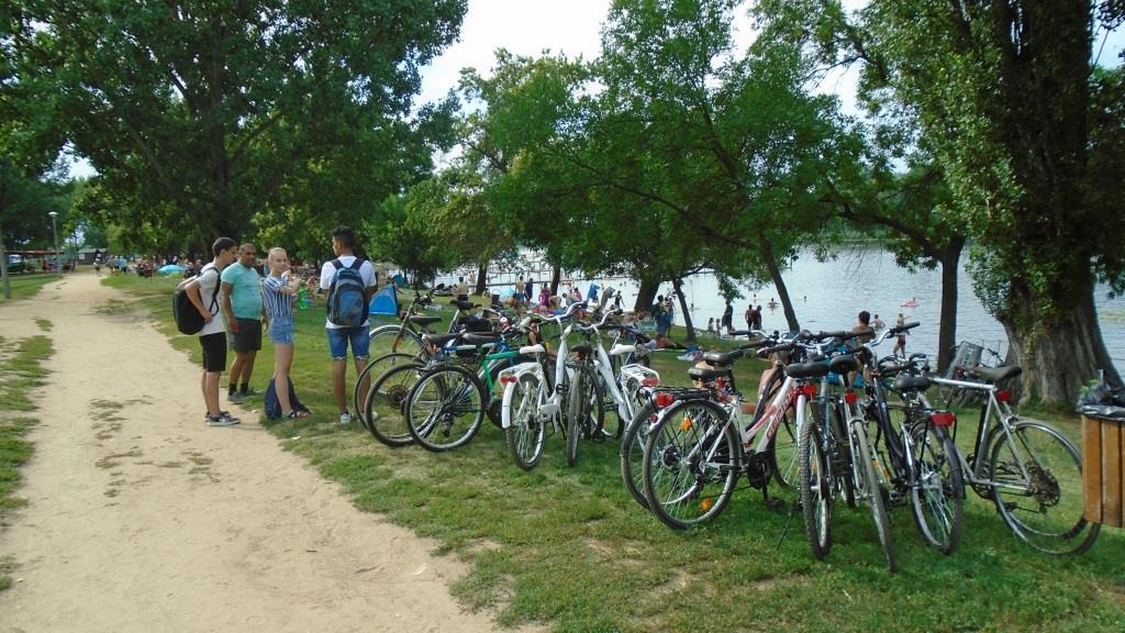 Ifis kerékpártábor a Tisza tó körül